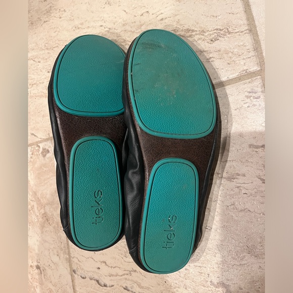 Tieks matte black size 11 - Picture 3 of 4